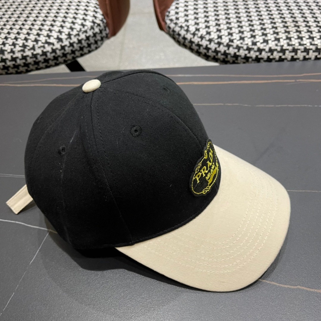  PRADA 普拉达 2024新品棒球帽 时尚潮流，高端做工！细节看实拍哦