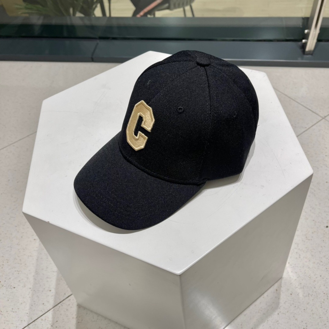 【CELINE赛琳】2023春夏款棒球帽🧢，出街必备超好搭配，赶紧入手！