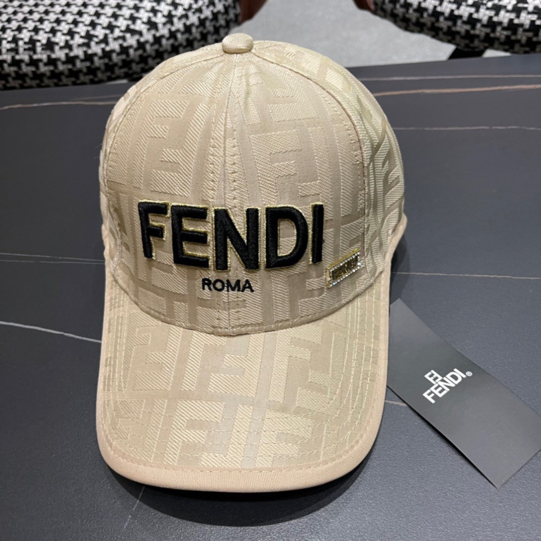  FENDI芬迪，2024新品棒球帽 代购版本！时尚潮流，高端做工！非一般的品质，细节看实拍哦