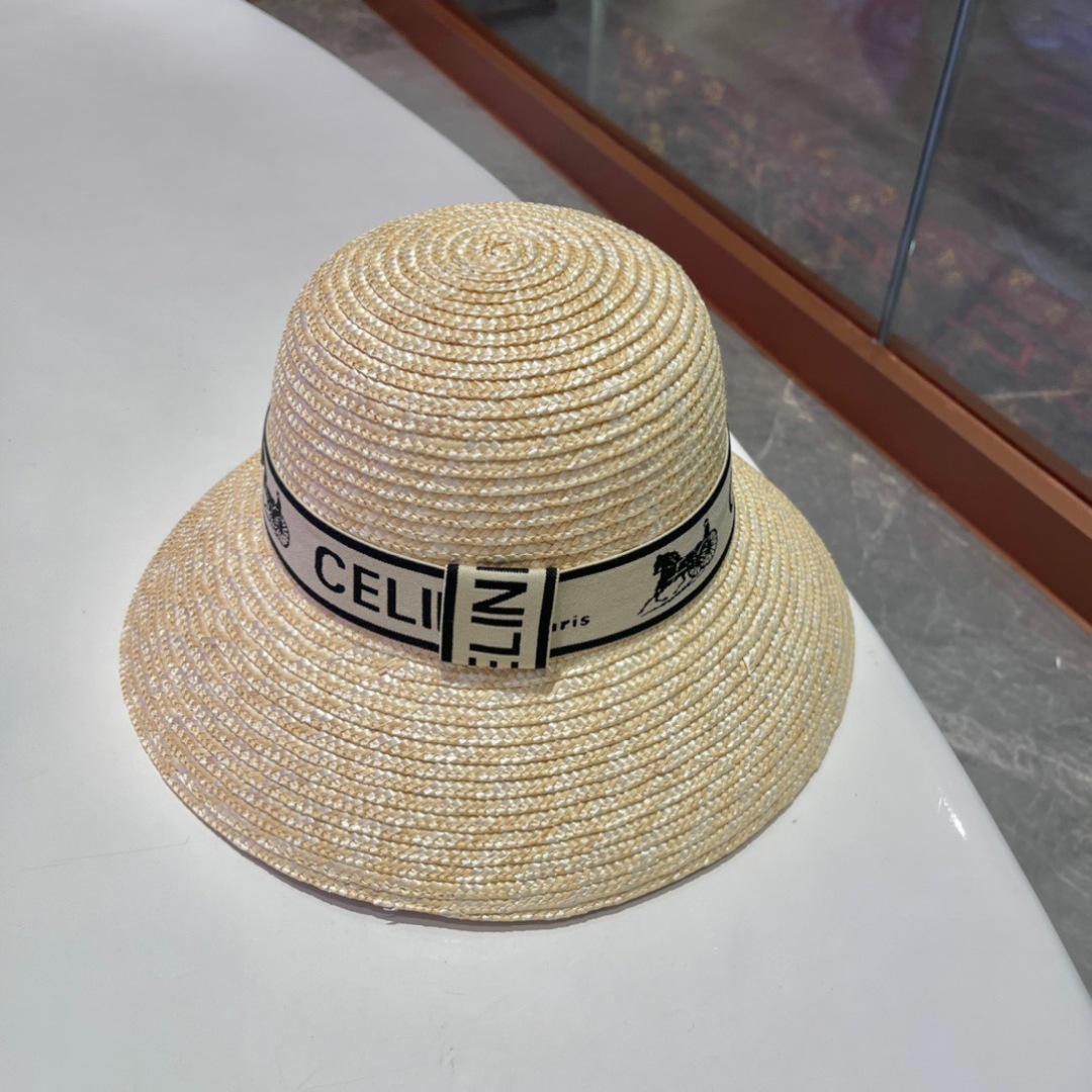  赛琳 CELINE 官方款麦秆草帽，高密度制作，一顶超级有品位的草帽了~出街首选！帽型超美腻颜色妥妥，