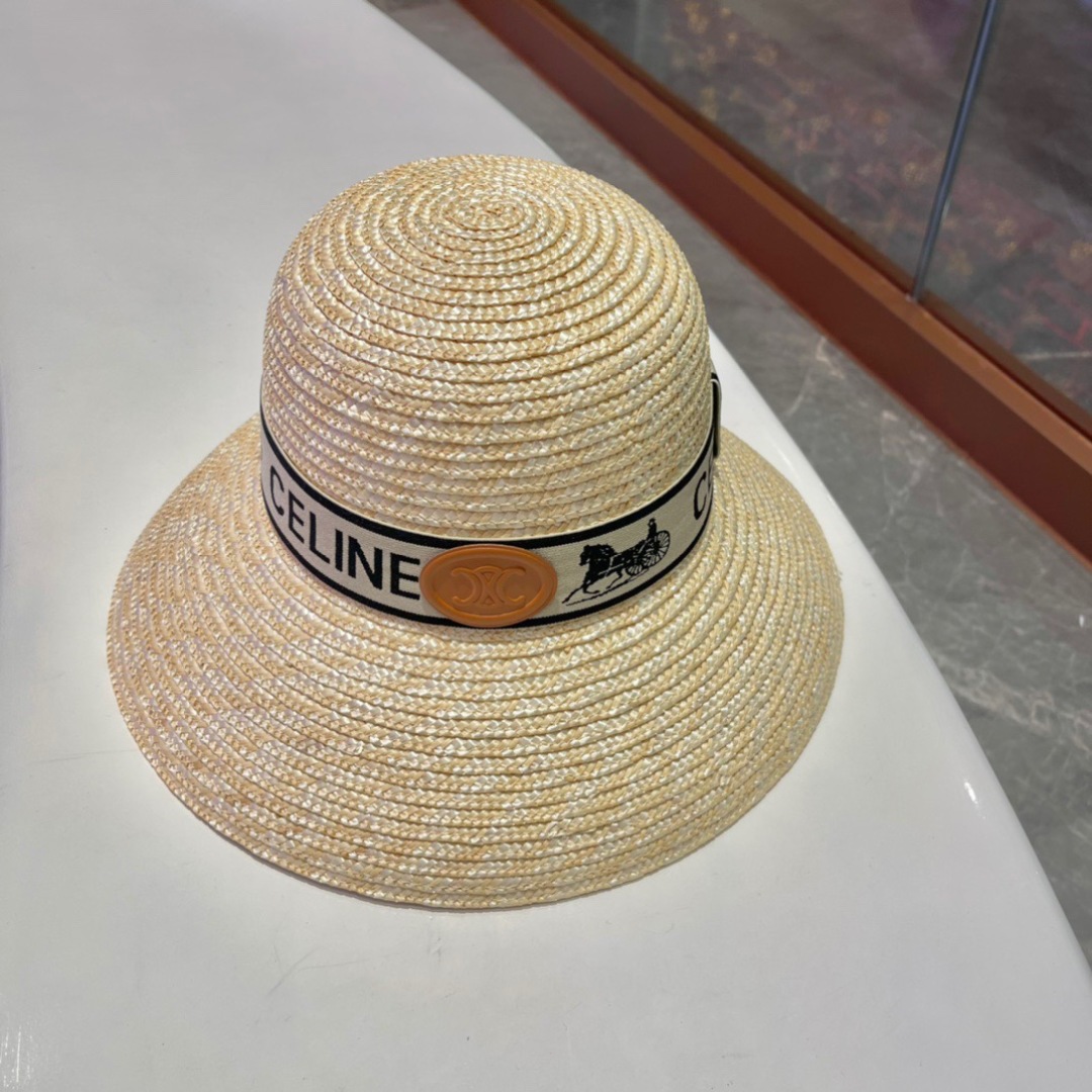  赛琳 CELINE 官方款麦秆草帽，高密度制作，一顶超级有品位的草帽了~出街首选！帽型超美腻颜色妥妥，
