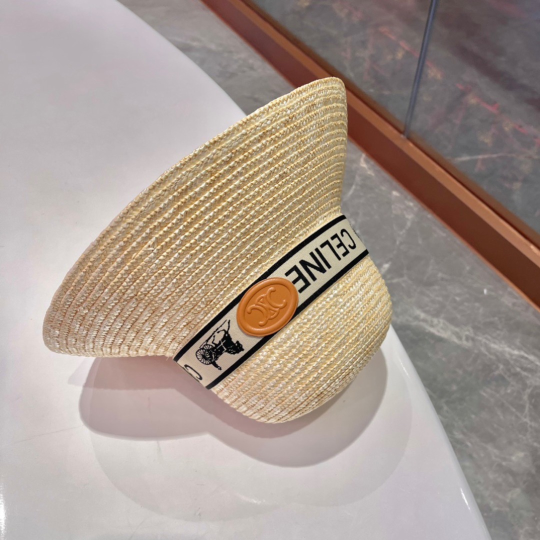  赛琳 CELINE 官方款麦秆草帽，高密度制作，一顶超级有品位的草帽了~出街首选！帽型超美腻颜色妥妥，