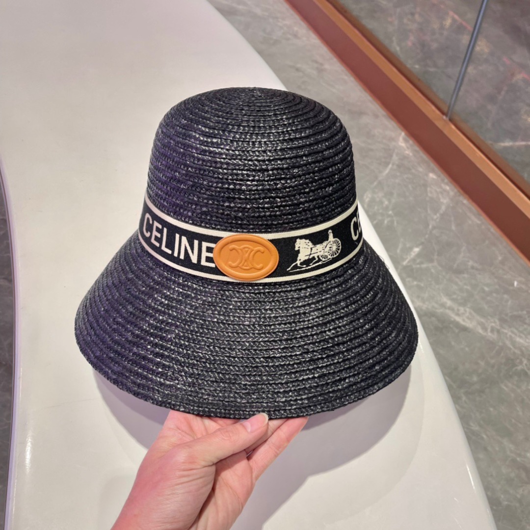  赛琳 CELINE 官方款麦秆草帽，高密度制作，一顶超级有品位的草帽了~出街首选！帽型超美腻颜色妥妥，