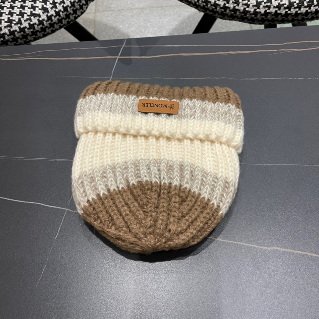 蒙口MONCLER针织拼色保暖护耳毛线帽