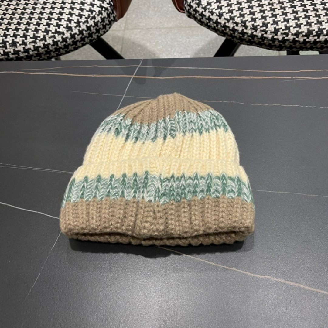 蒙口MONCLER针织拼色保暖护耳毛线帽