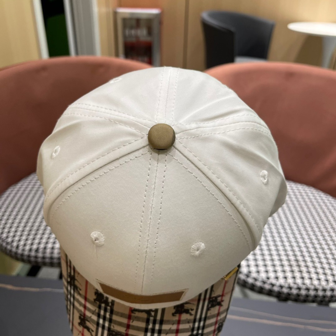 。BURBERRY巴宝莉 经典网官新款经典棒球帽，渔夫帽大牌高级十感足！简约尚时风，男女同款！高质品，尊