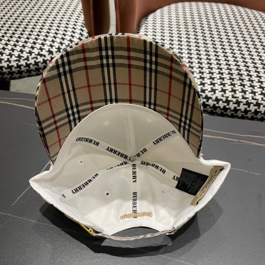 。BURBERRY巴宝莉 经典网官新款经典棒球帽，渔夫帽大牌高级十感足！简约尚时风，男女同款！高质品，尊