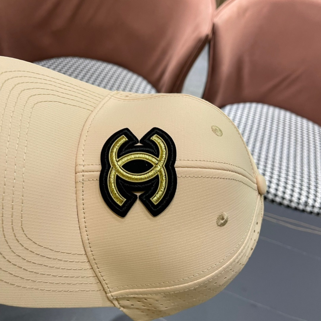  香奈儿CHANEL 新品透气棒球帽，小香经典简约，时尚休闲设计