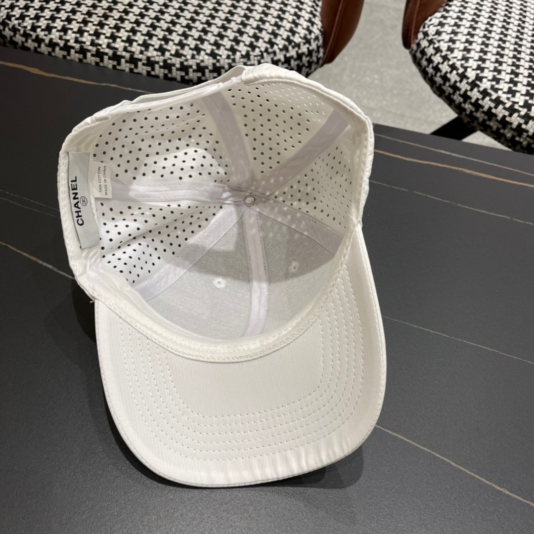  香奈儿CHANEL 新品透气棒球帽，小香经典简约，时尚休闲设计