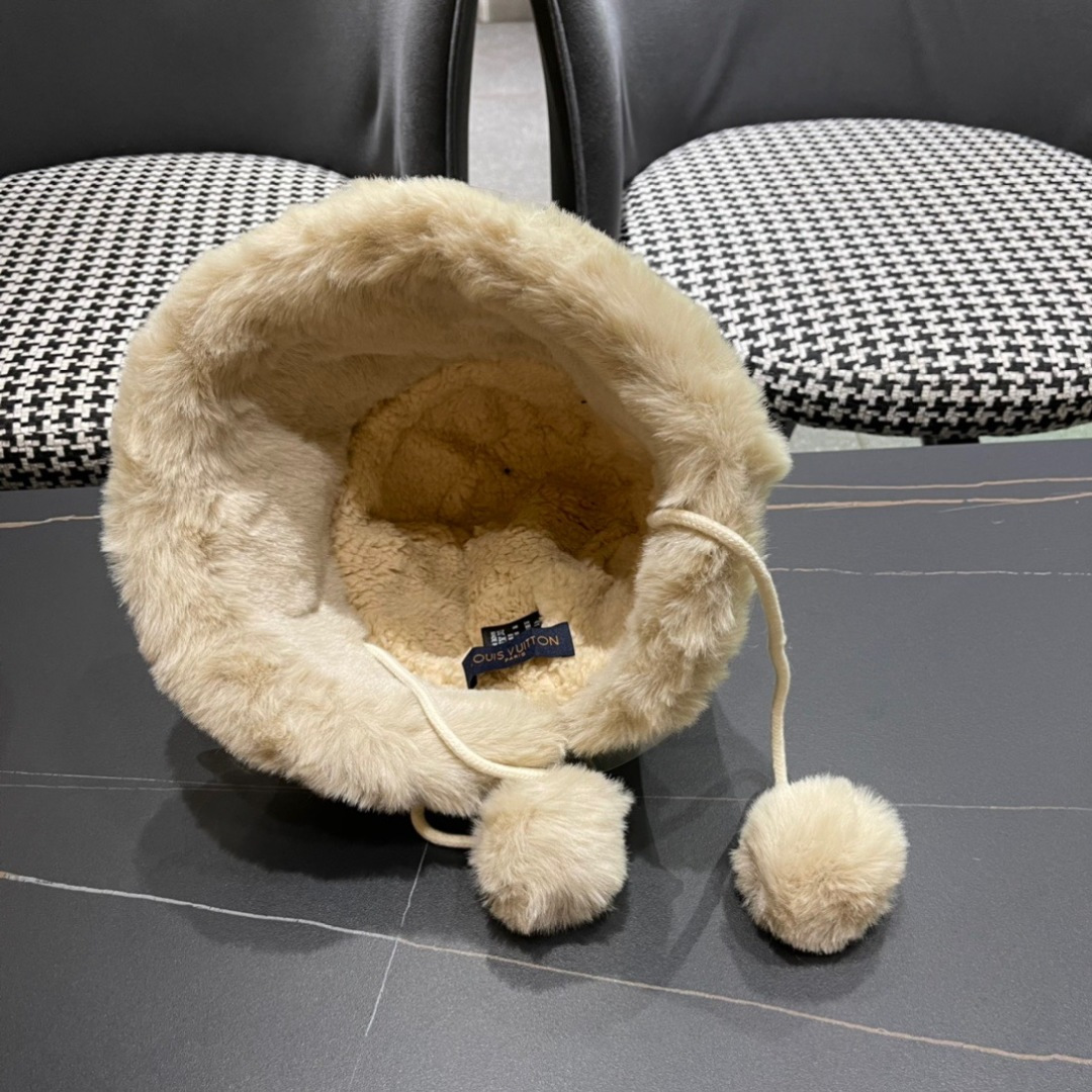  路易威登LouisVuitton渔夫帽女冬季毛绒东北蒙古帽子加厚保暖韩版百搭潮牌