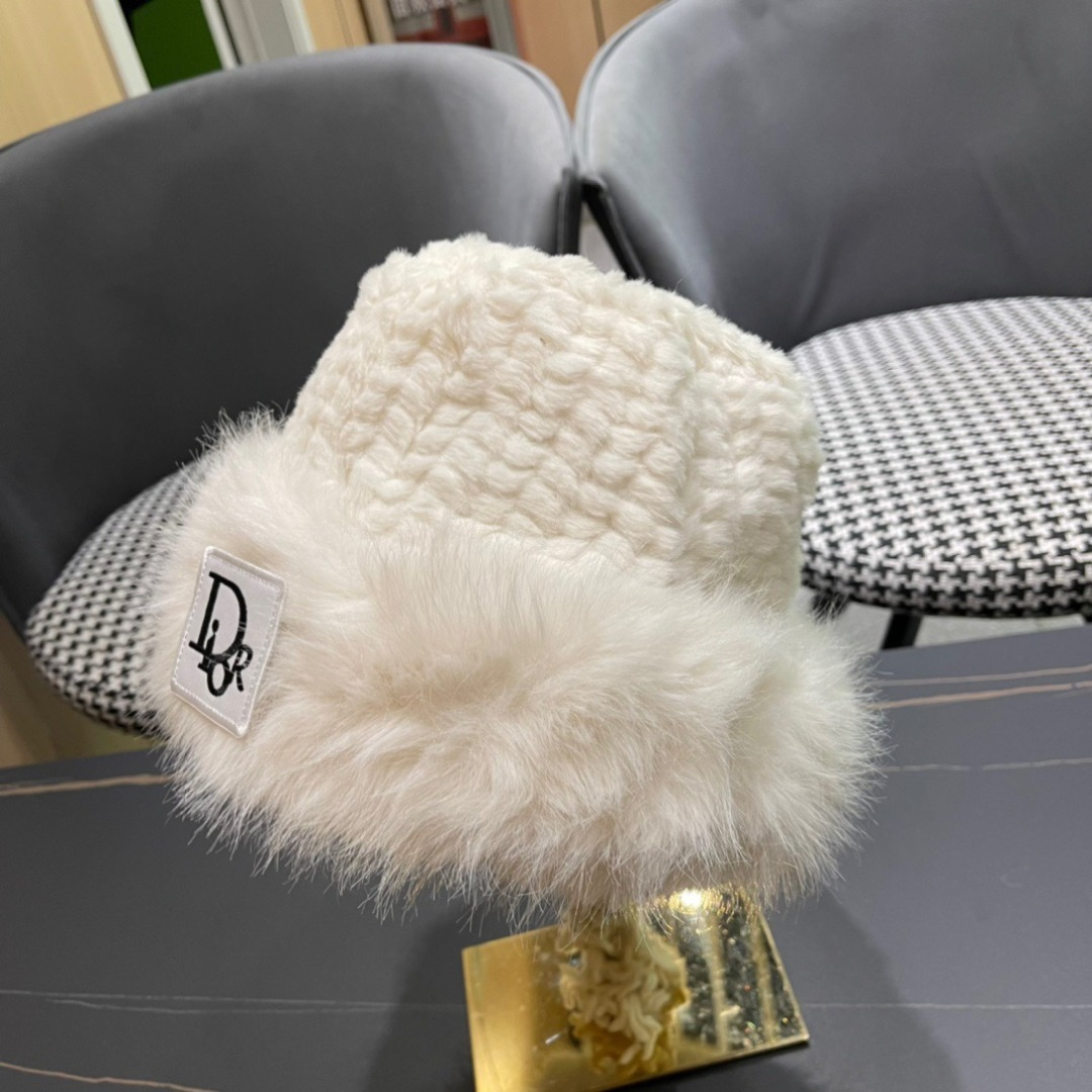 DIOR迪奥韩版2024毛绒边渔夫帽女秋冬季保暖显脸小盆帽户外百搭针织毛线渔夫帽