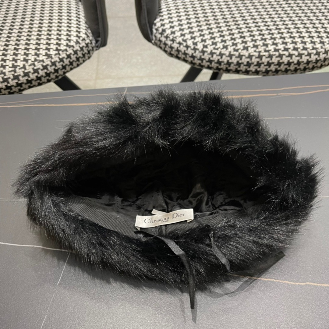 DIOR迪奥韩版2024毛绒边渔夫帽女秋冬季保暖显脸小盆帽户外百搭针织毛线渔夫帽