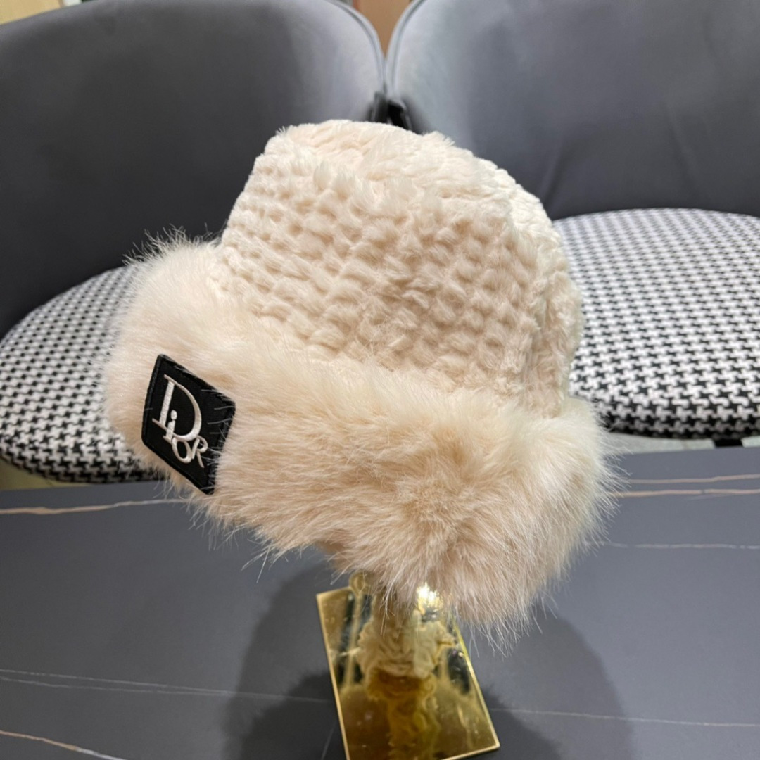 DIOR迪奥韩版2024毛绒边渔夫帽女秋冬季保暖显脸小盆帽户外百搭针织毛线渔夫帽