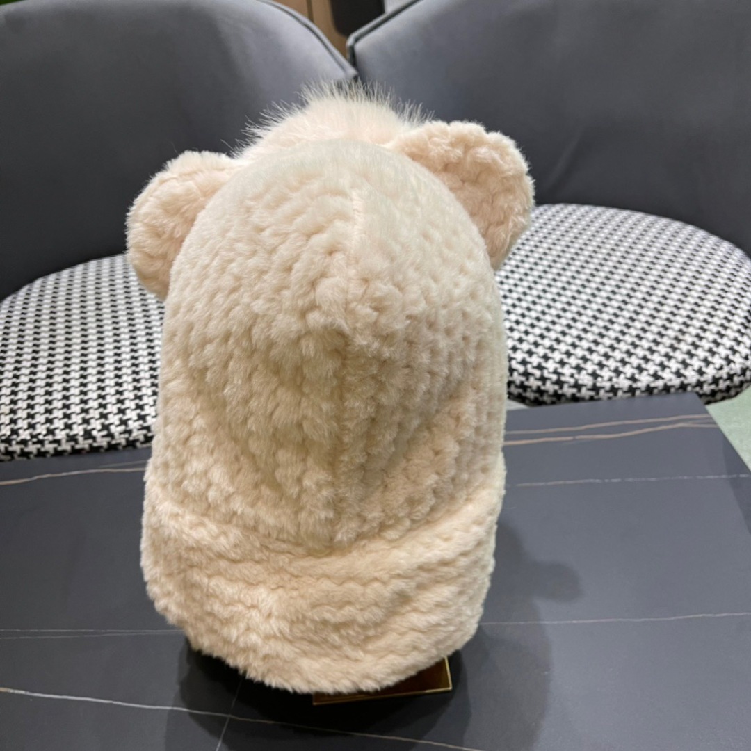 The Parisian Balenciaga girl’s autumn and winter scarf is warm and velvet - 图片 7