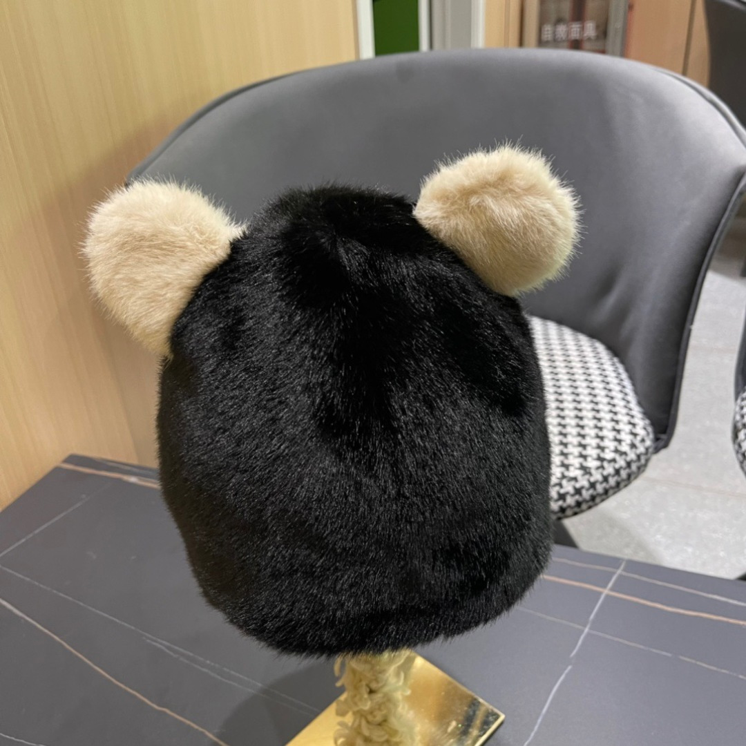。香奈儿Chanel 国潮子女秋冬可爱渔夫帽大头围毛绒保暖帽