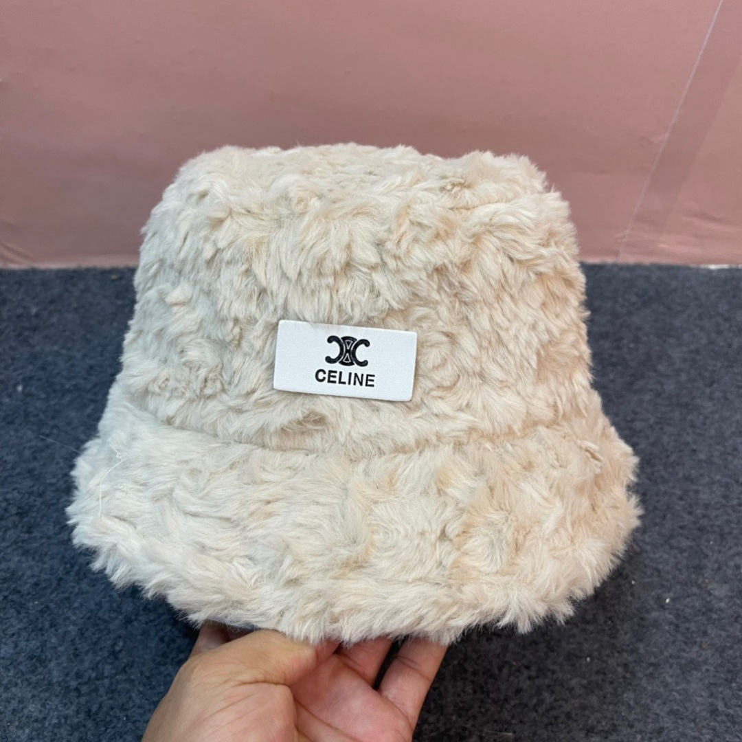 【CELINE赛琳】2024新款秋冬毛绒绒小桶帽渔夫帽，简约字母元素超好搭配，出街单品