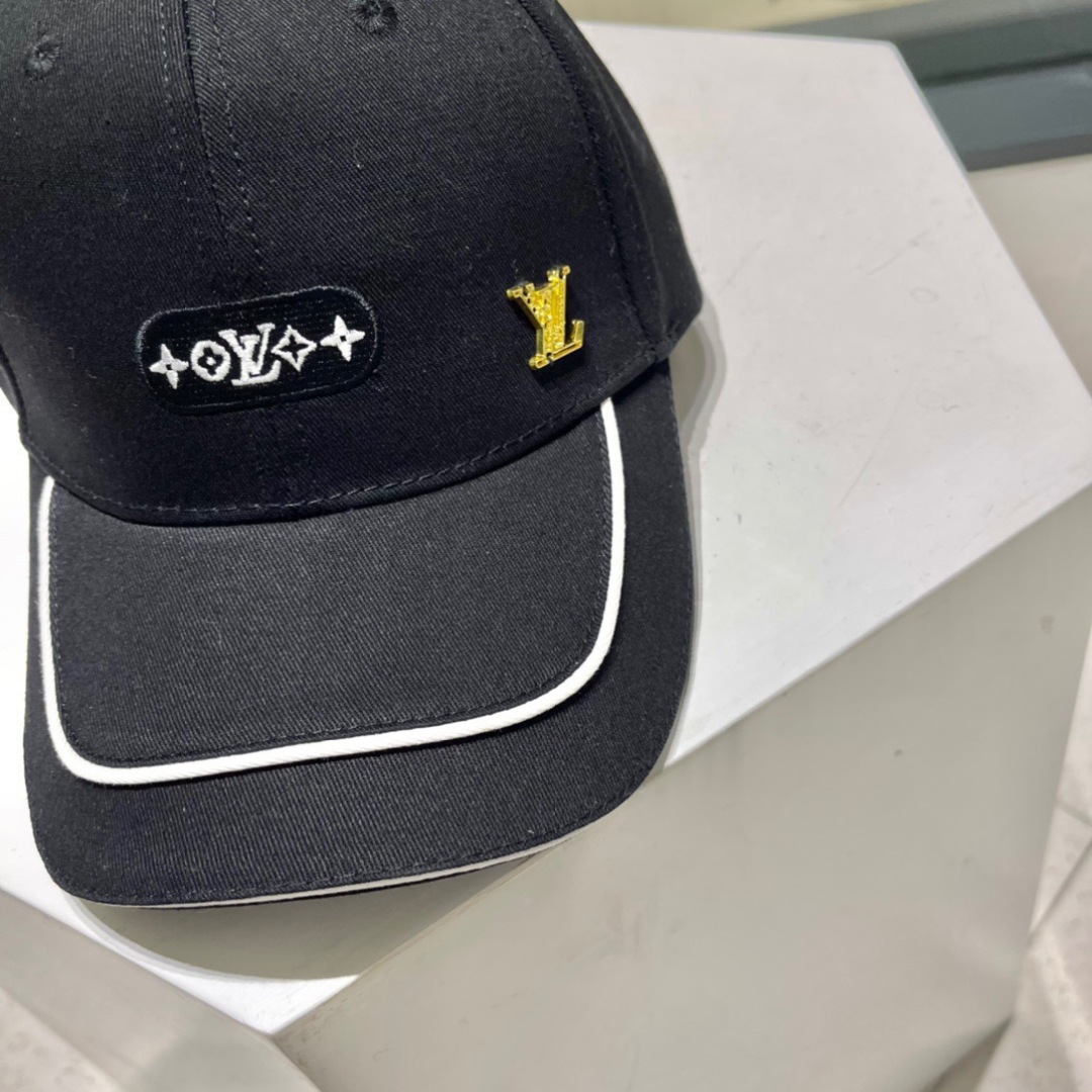  【路易威登LV】2022冬季新款小香风棒球帽，超火爆💖质感一流，出街超好搭配！
