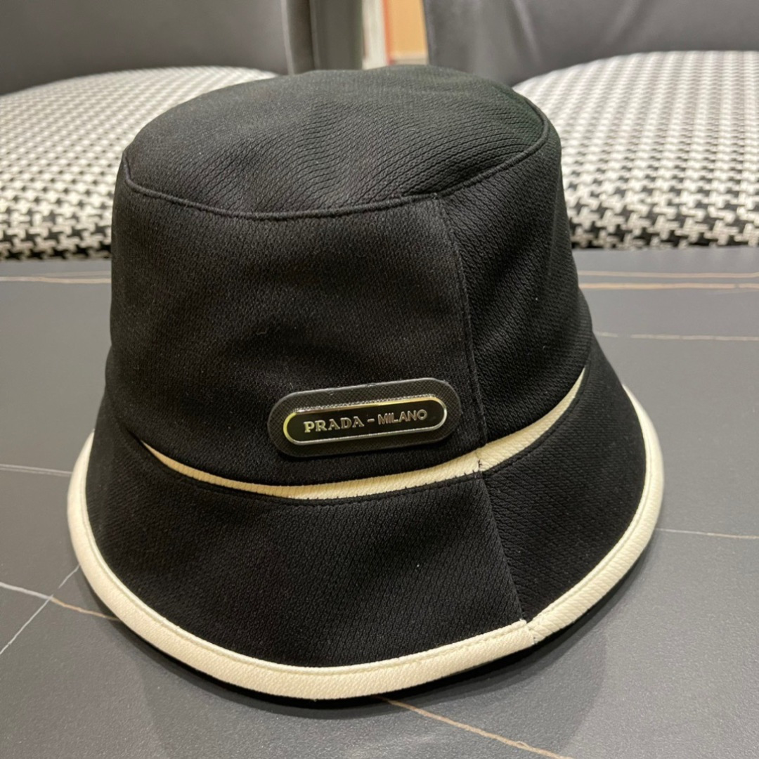 NO:224010,Prada fisherman hat, super design, refreshing. The head shape is very good and can be modified in various head shapes. The versatile hat, straw hat, fisherman hat, baseball hat, knit hat, hat, prada, espadrilles, hats19860909普拉达渔夫帽,设计感超强,让人耳目一新 头型非常好,可以修饰各种头型,实力百搭款帽子草帽渔夫帽棒球帽针织帽,帽子,prada,espadrilles,hats,hat
