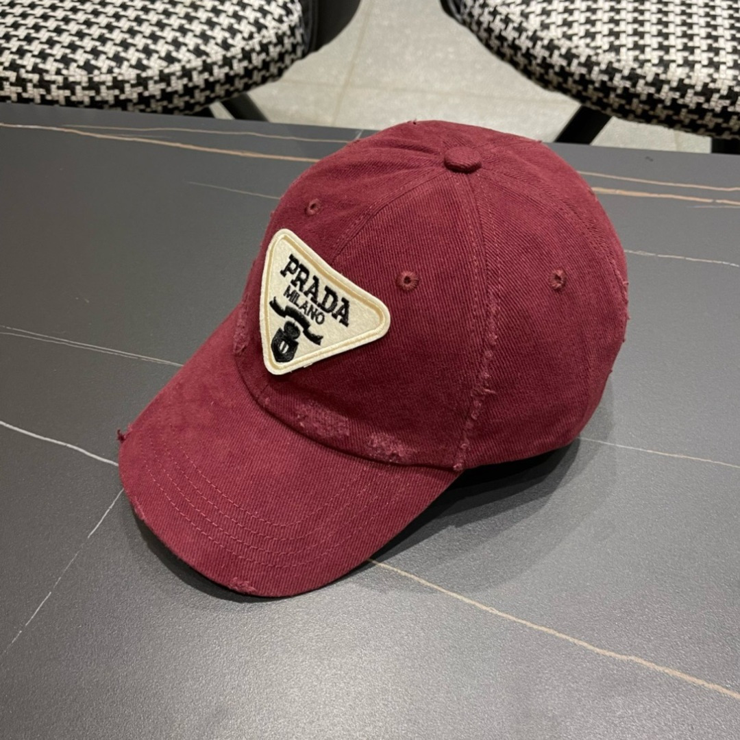 普拉达Prada 2024新款经典三角标棒球帽🧢万能必留款 戴一万年都好看 日常刚需 颜色完美 帽型正点