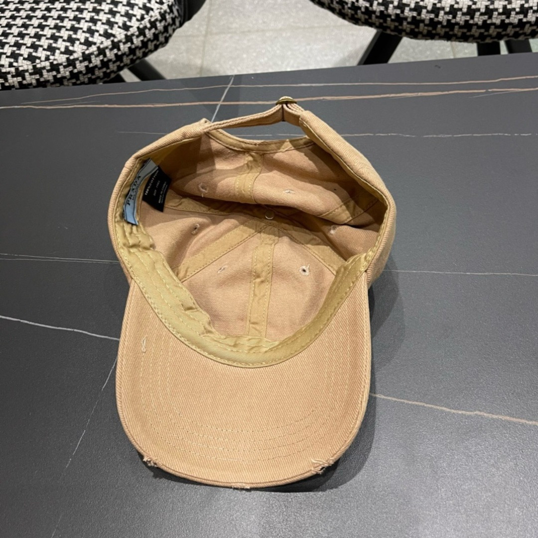 普拉达Prada 2024新款经典三角标棒球帽🧢万能必留款 戴一万年都好看 日常刚需 颜色完美 帽型正点