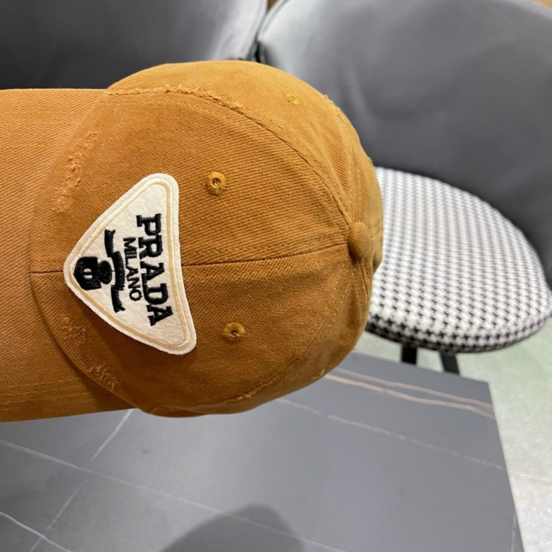 普拉达Prada 2024新款经典三角标棒球帽🧢万能必留款 戴一万年都好看 日常刚需 颜色完美 帽型正点