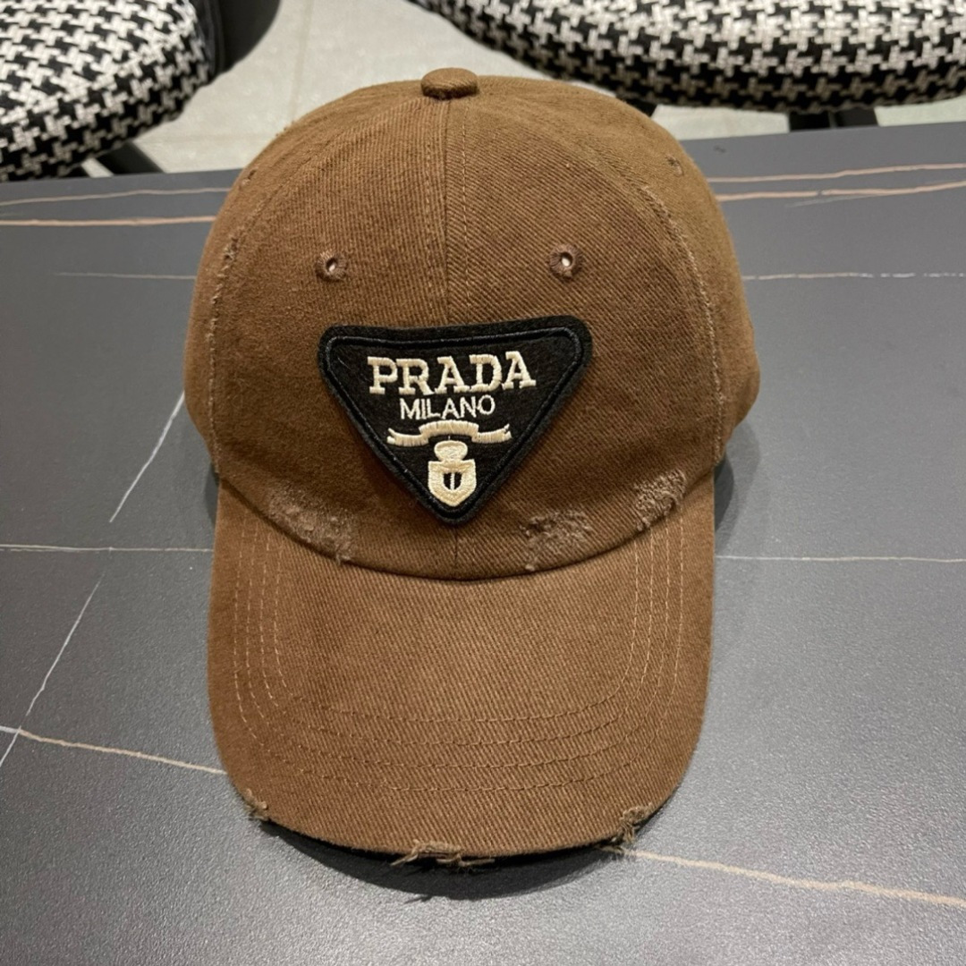 普拉达Prada 2024新款经典三角标棒球帽🧢万能必留款 戴一万年都好看 日常刚需 颜色完美 帽型正点
