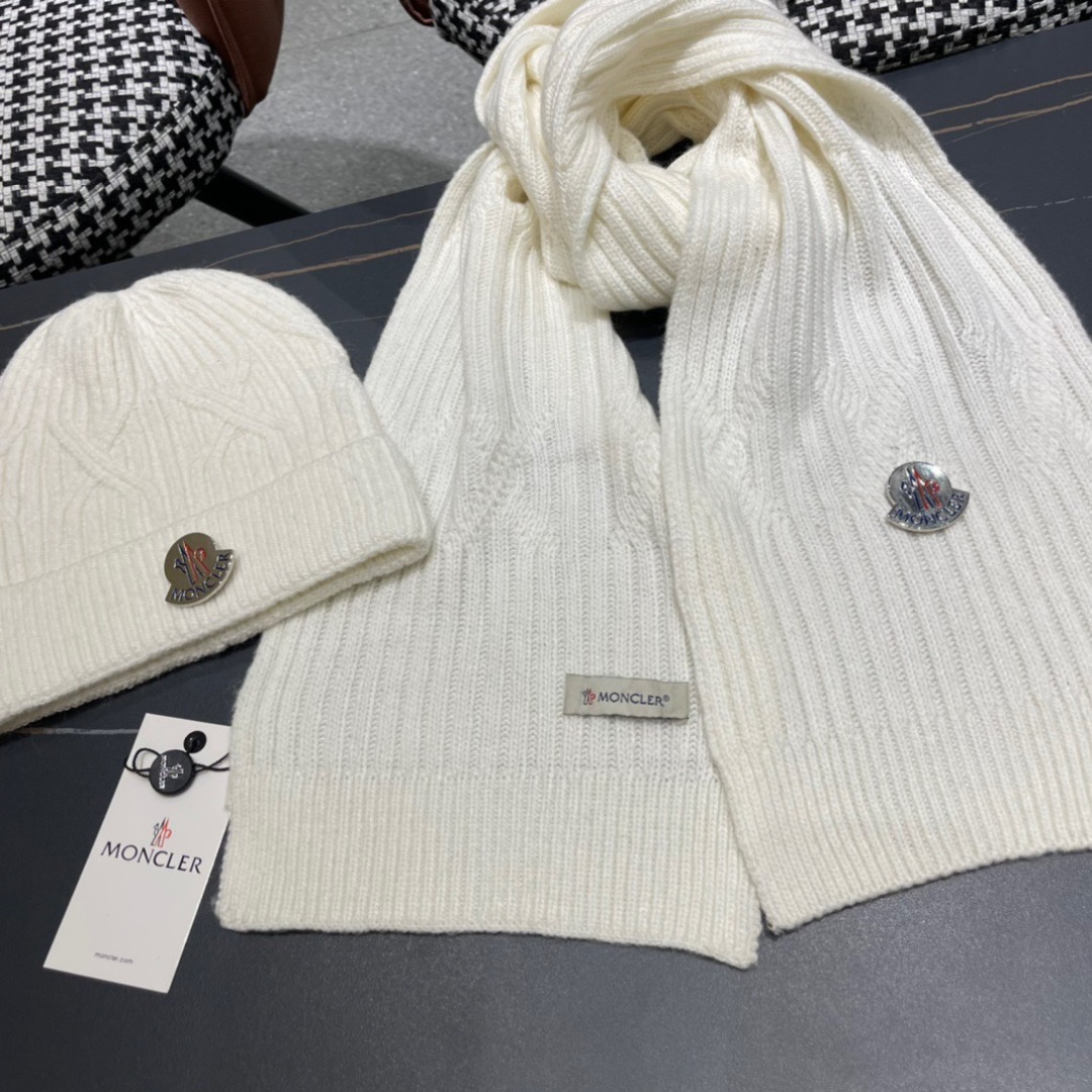 “Moncler Woolen Hats and Scarves: Quality and Style for Couples” - 图片 8