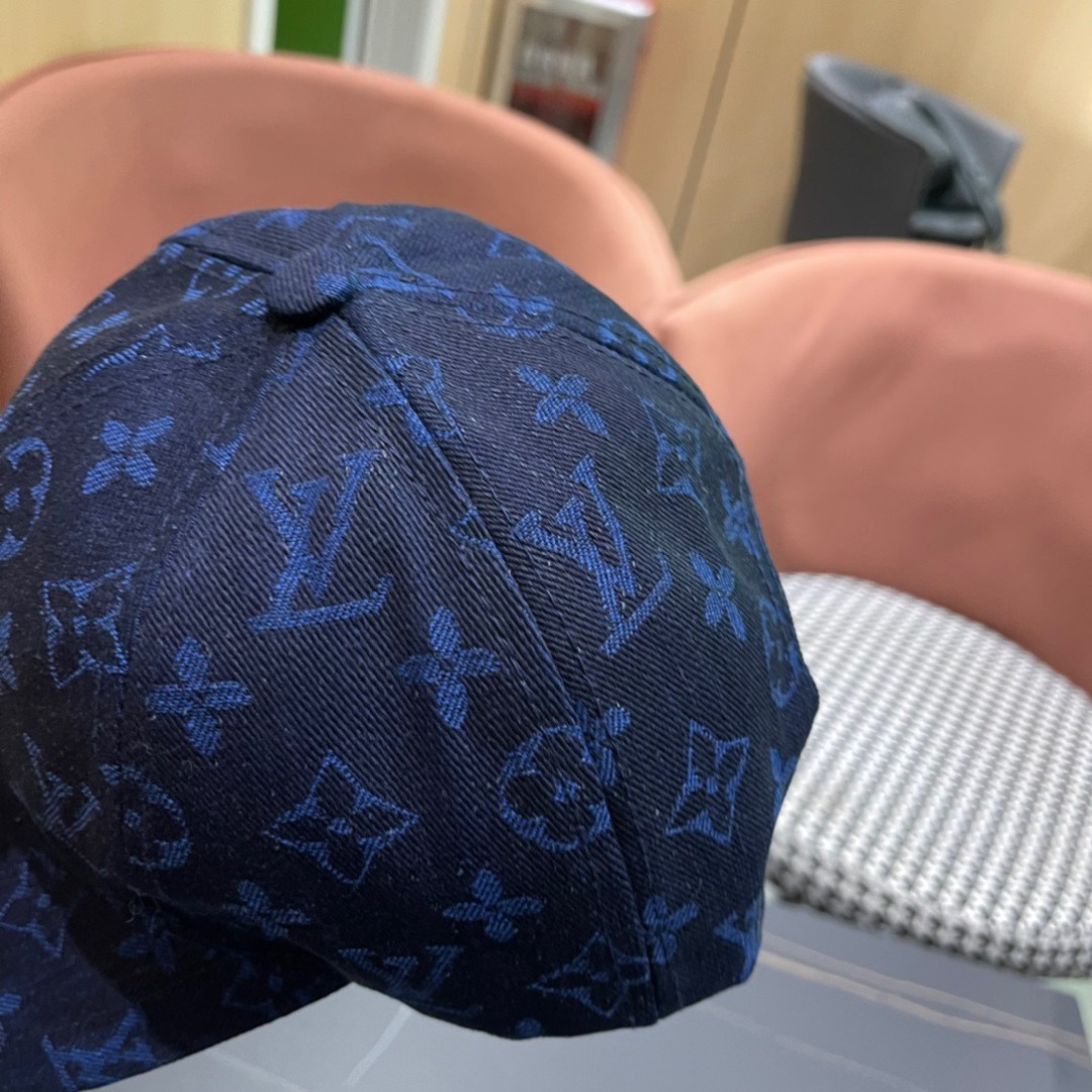  LouiVuittonLV👒专柜新款路易威登棒球帽，简单大方 男女通用遮阳帽，