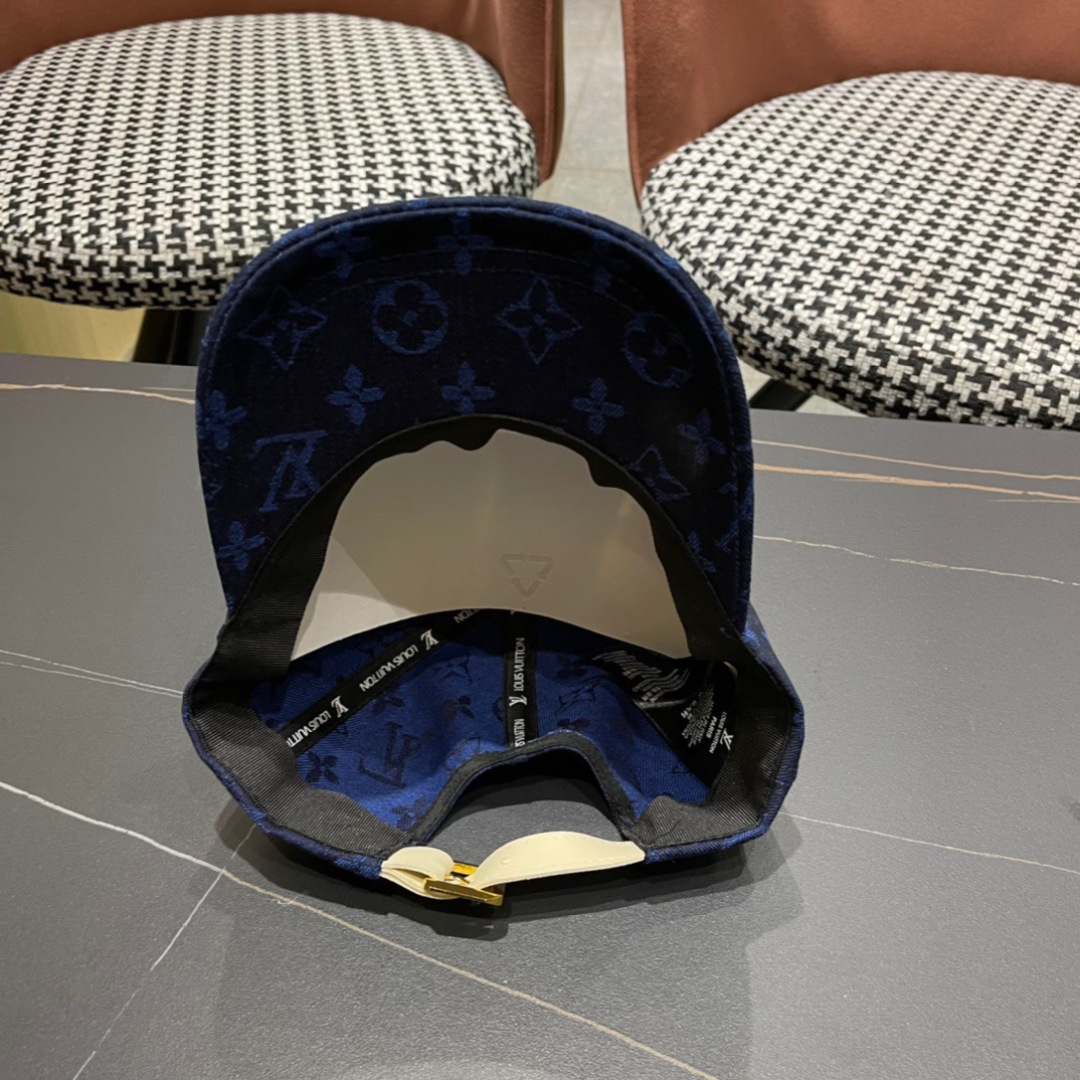  LouiVuittonLV👒专柜新款路易威登棒球帽，简单大方 男女通用遮阳帽，