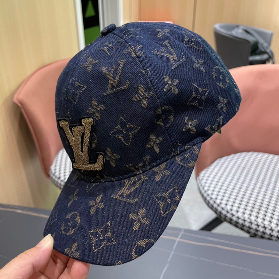  LouiVuittonLV👒专柜新款路易威登棒球帽，简单大方 男女通用遮阳帽，