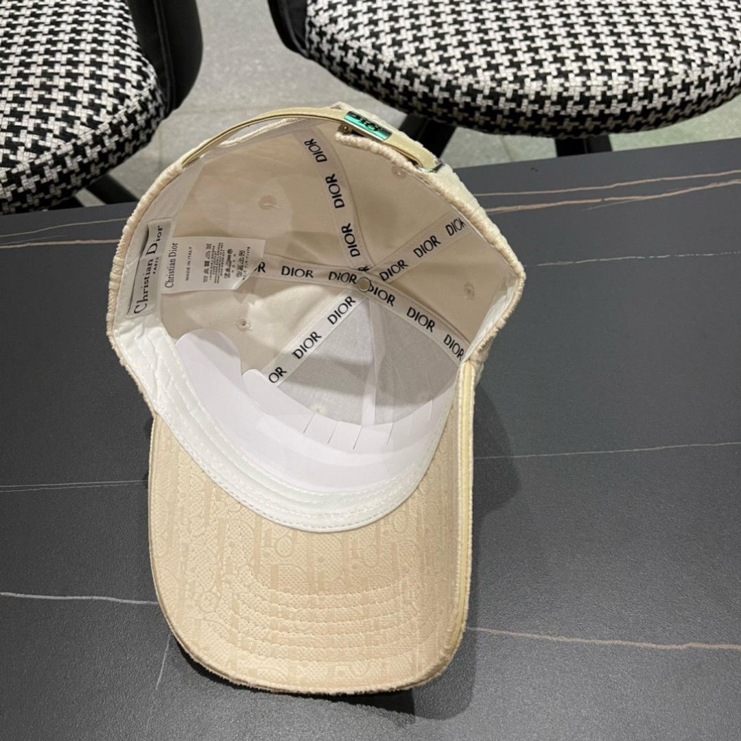 【DIOR迪奥】2024新款早秋走量简约棒球帽🧢，新款出货，大牌款超好搭配，赶紧入手！