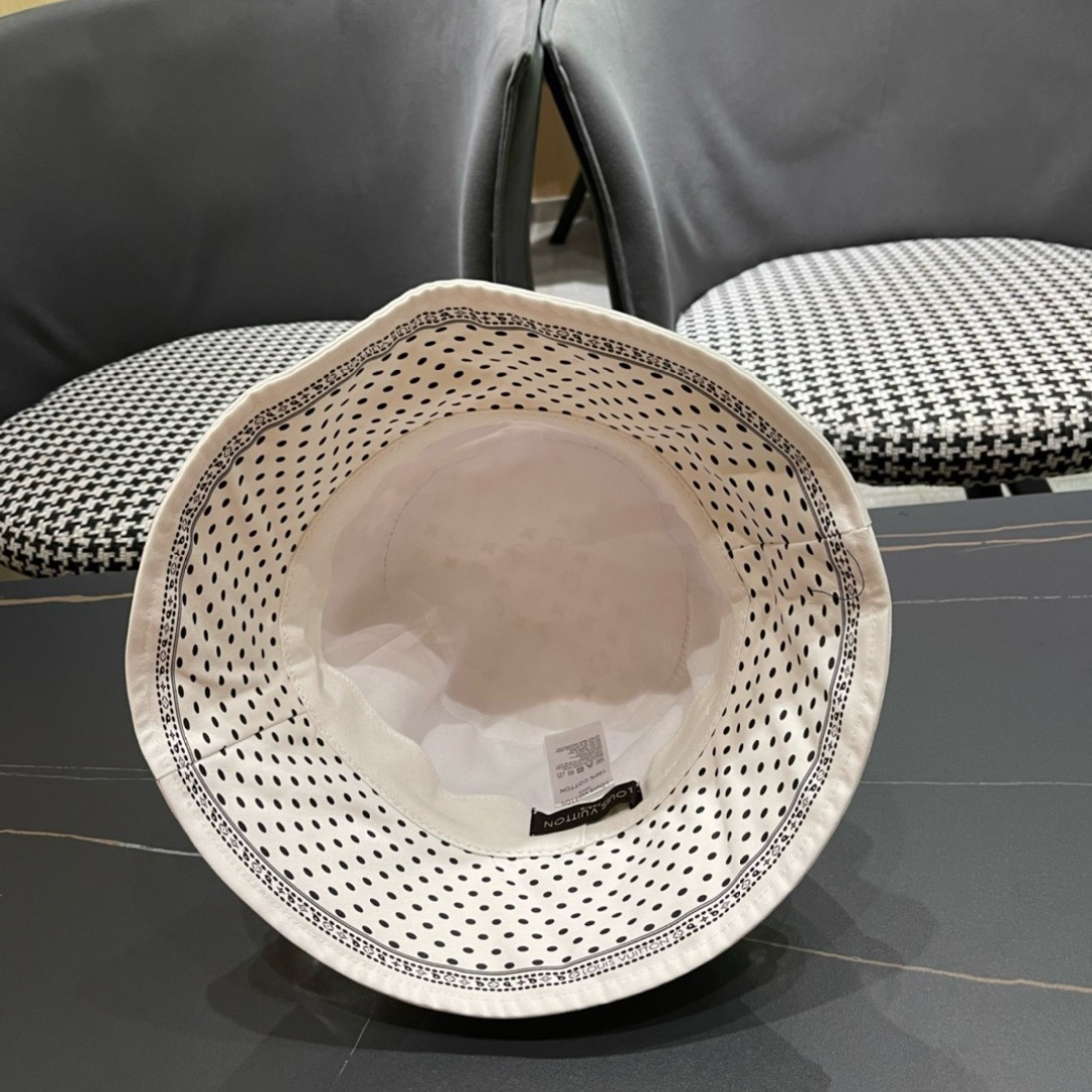  LV路易威登早秋渔夫帽 完美版型，独家实物拍摄，男女适用