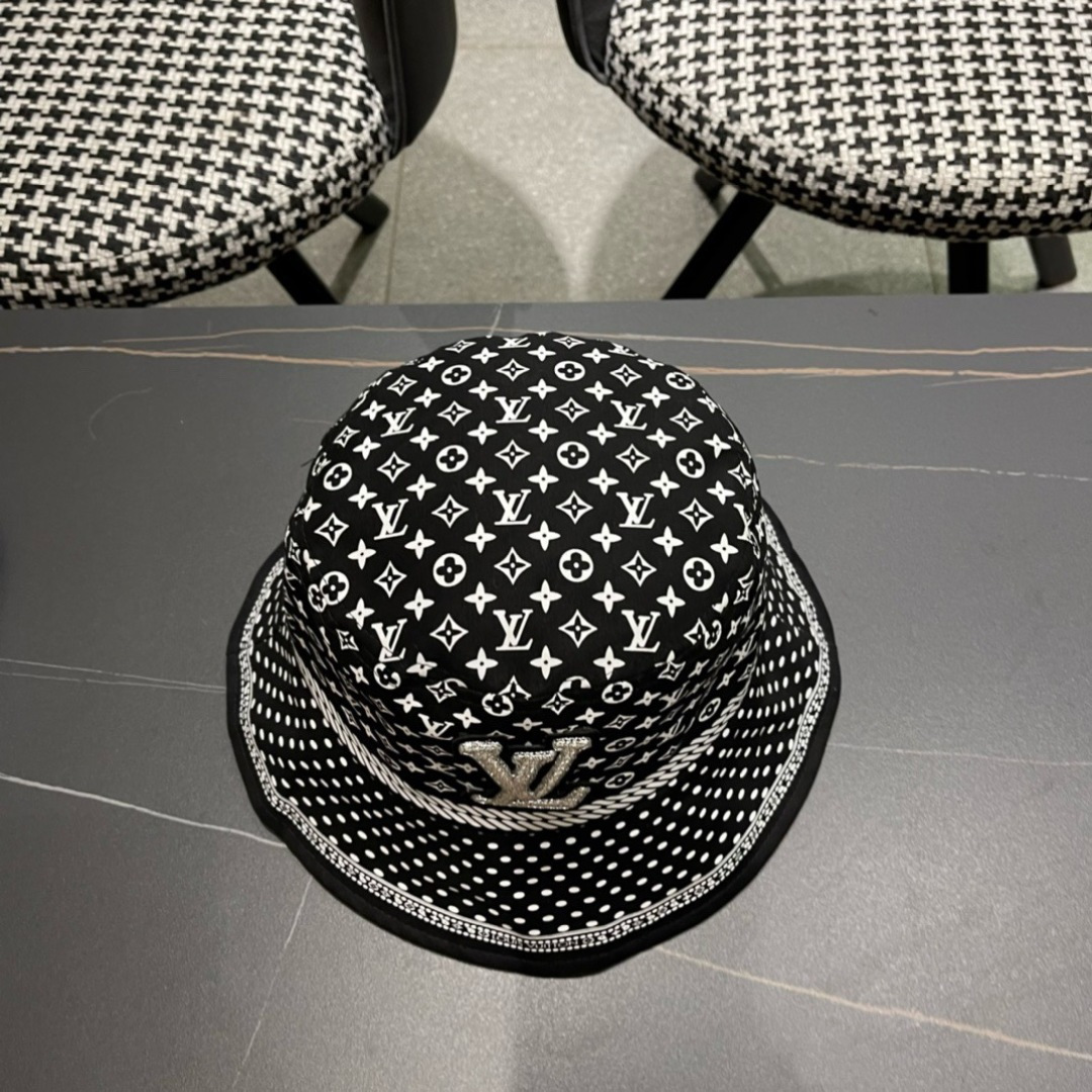  LV路易威登早秋渔夫帽 完美版型，独家实物拍摄，男女适用