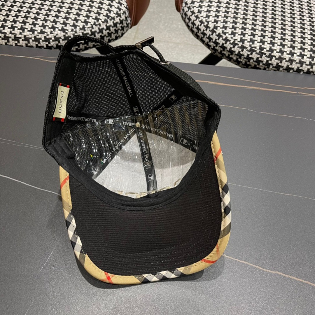  古奇棒球帽♥️GUCCI棒球帽🧢棒球帽，原单品质火爆来袭 。🎩 工艺非常精美 高档大气上档次！低调奢华