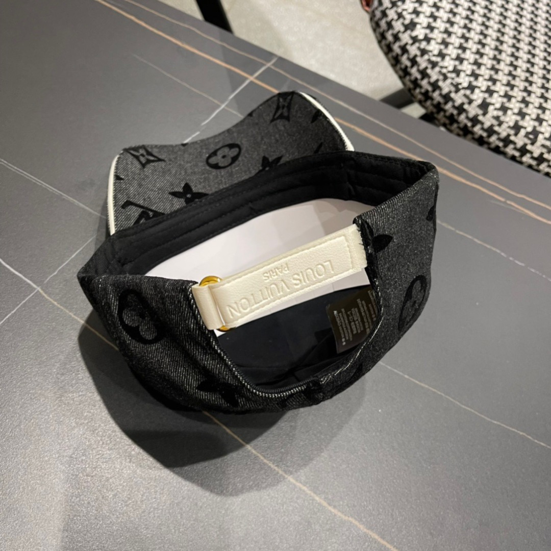 LV路易威登2024原单棒球帽 专柜热卖款纯棉内里，轻盈透气。完美版型，对格精准无误，原厂品质，独家实物