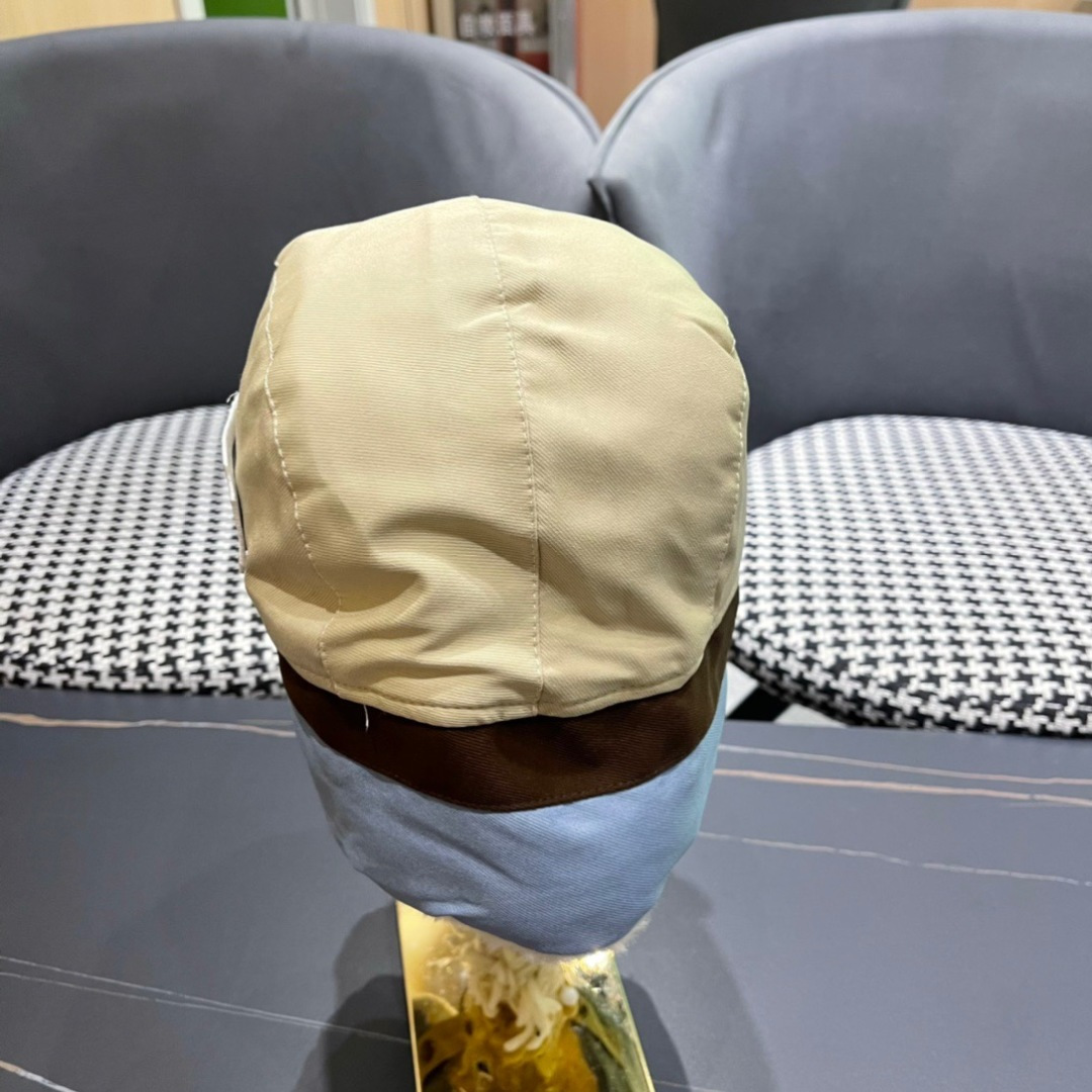 DIOR迪奥 加绒雷锋帽子女防风防寒东北帽百搭加厚飞行员护耳帽