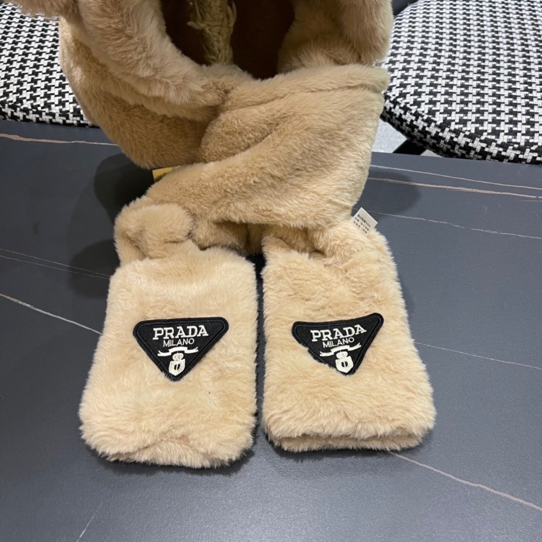 “Prada Autumn/Winter New Girl’s Warm Velvet Gloves, Hat, and Scarf Set” - 图片 5