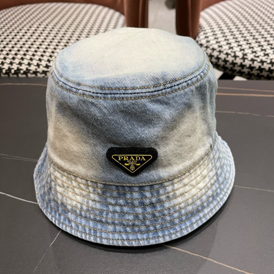 P经典款普拉达🧢牛仔渔夫帽，水洗渐变效果，出街标配