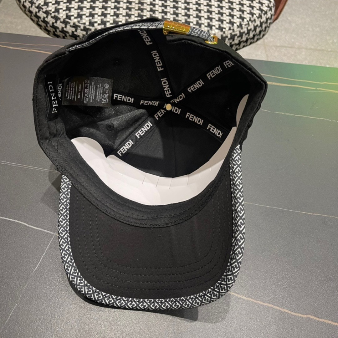  Fendi（芬迪）新款原单棒球帽， 双F提花，专柜热卖款，11开模订制，轻盈透气！质量超赞，基础头围5