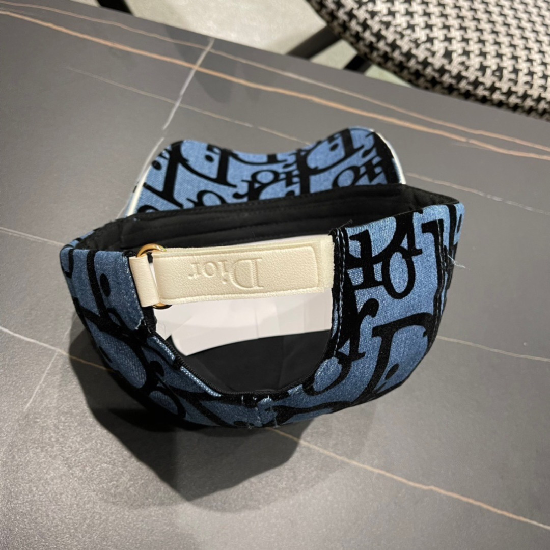 Dior迪奥2024新‮棒款‬球帽，鸭舌帽，原‮品单‬质，跑‮多量‬色