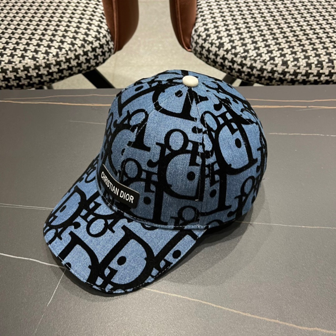 Dior迪奥2024新‮棒款‬球帽，鸭舌帽，原‮品单‬质，跑‮多量‬色