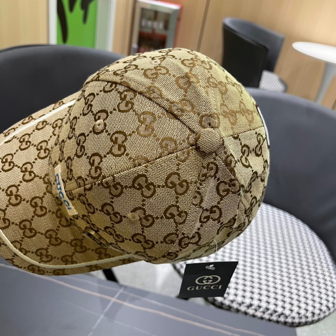 P古奇GUCCI棒球帽，官网新品，棒球帽，原单品质火爆来袭 。🎩 高档大气上档次！低调奢华，方便携带！跑