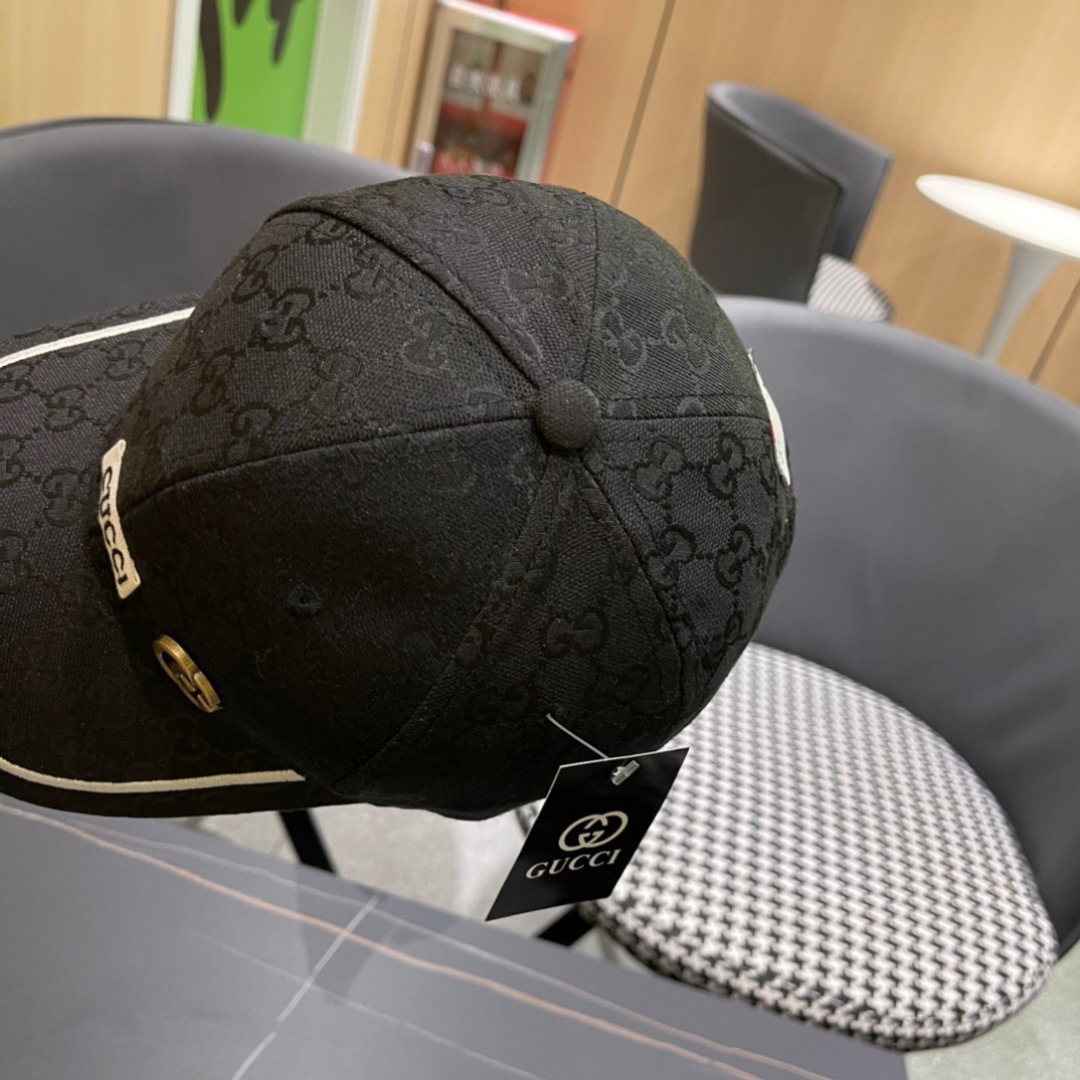 P古奇GUCCI棒球帽，官网新品，棒球帽，原单品质火爆来袭 。🎩 高档大气上档次！低调奢华，方便携带！跑