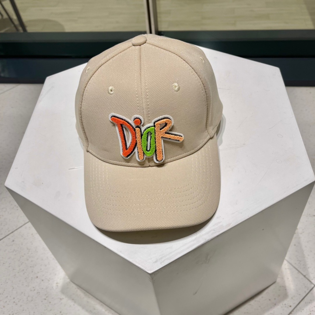  迪奥Dior🔻新款原单棒球帽，独家实物拍摄 男女通用、可调节