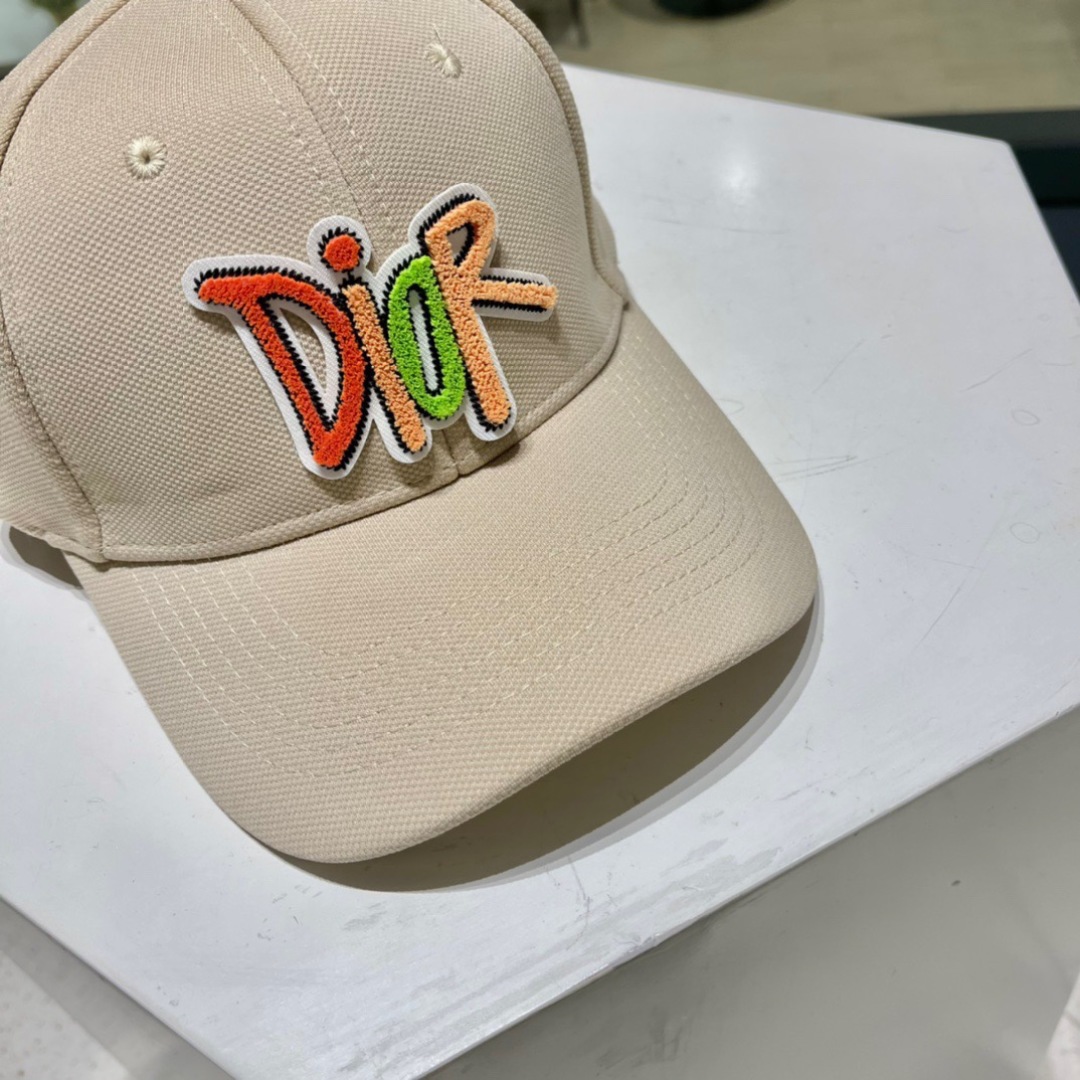  迪奥Dior🔻新款原单棒球帽，独家实物拍摄 男女通用、可调节
