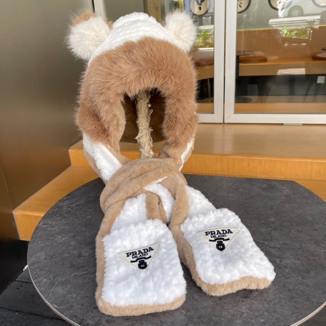 Prada’s 2024 Autumn/Winter Collection: Warm Float Cap Gloves Trio - 图片 3