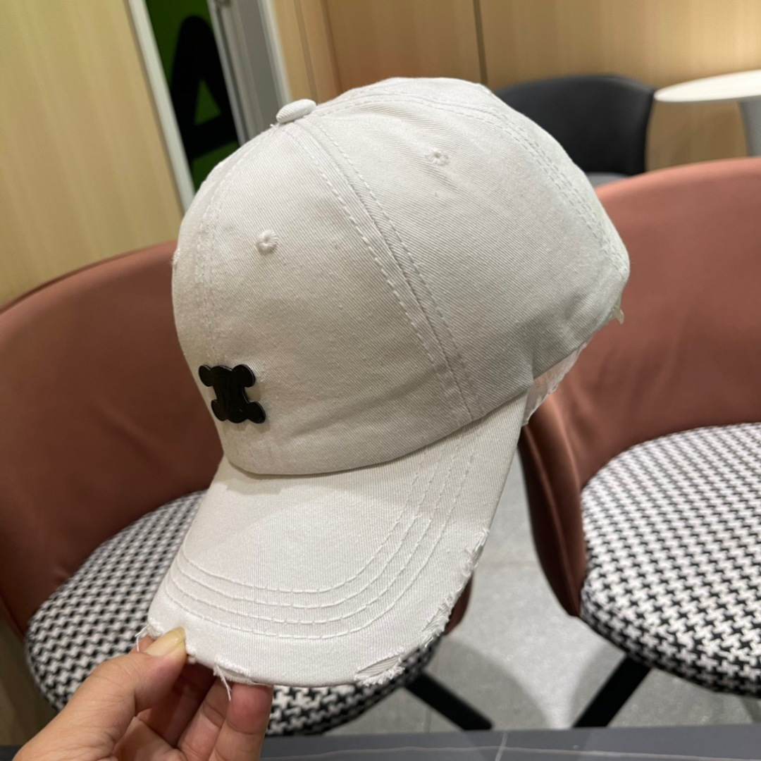  赛林春季新品棒球帽！春天挡风，夏天防晒必备单品！颜色大气！款式新颖别致好搭配衣服！高端品质！随心搭配～