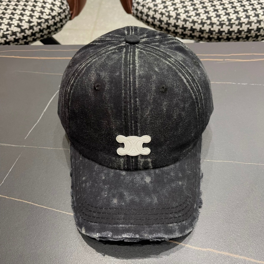  赛林春季新品棒球帽！春天挡风，夏天防晒必备单品！颜色大气！款式新颖别致好搭配衣服！高端品质！随心搭配～