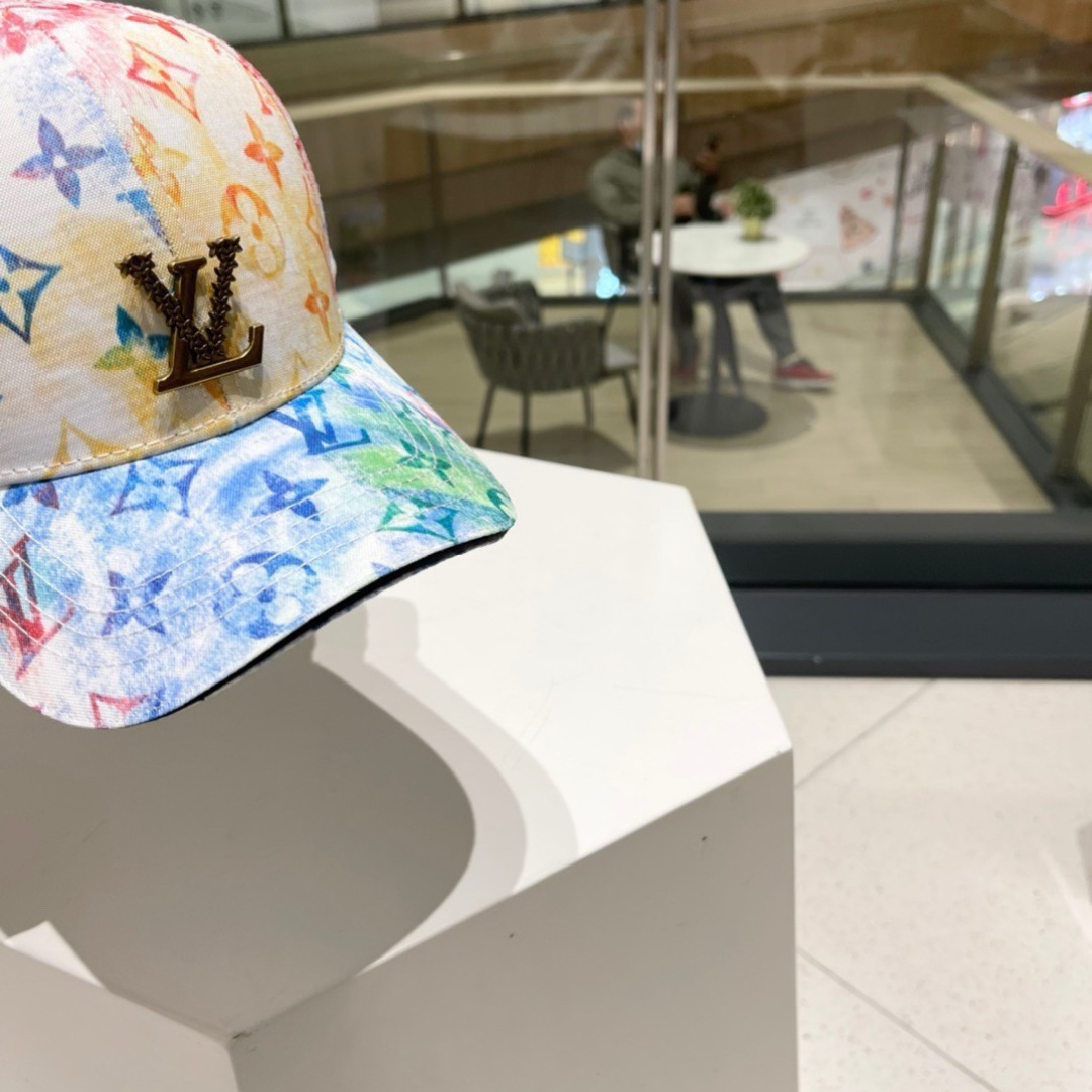棒球帽渔夫帽LouiVuittonLV👒专柜新款路易威登家刺绣棒球帽，简单大方 男女通用遮阳帽，