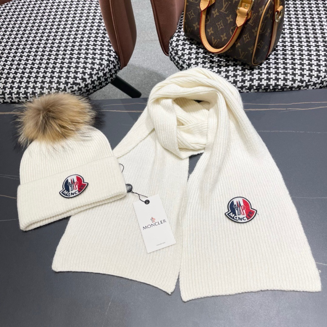 Luxurious Caviar Hats and Scarfs: Classic Style for Warmth and Elegance - 图片 8